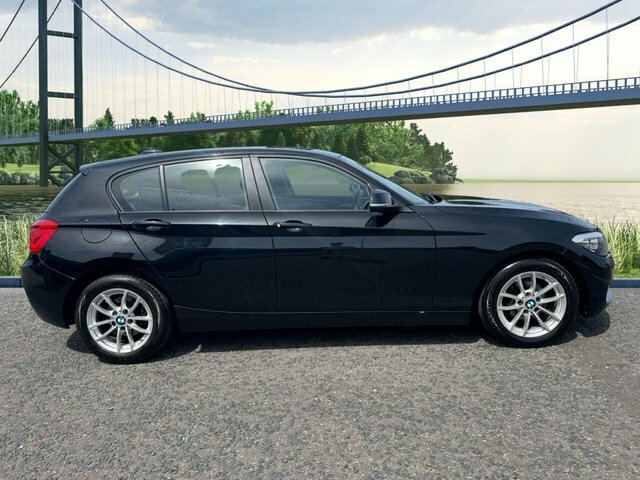 BMW 1 Series 1.5 118I Gpf Se Hatchback Euro 6 YE19WZP Black #2