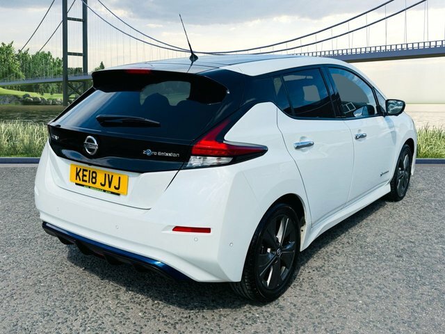 Nissan Leaf 40Kwh Tekna Hatchback 150 Ps KE18JVJ White #3