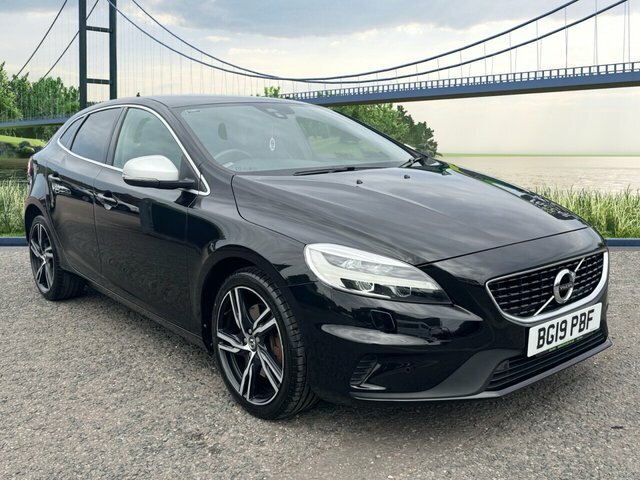 Volvo V40 1.5 T3 R-design Edition Hatchback Black