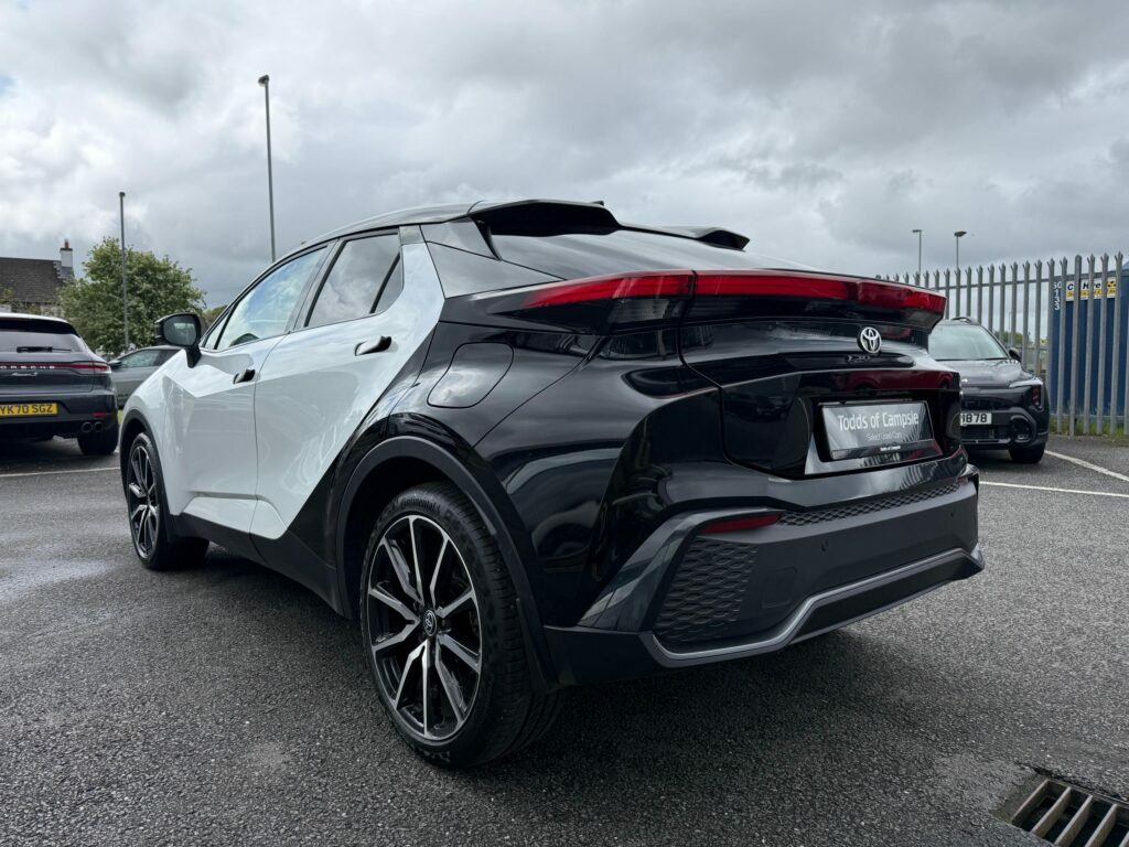 Toyota C-Hr 2.0 Vvt-h Gr Sport Suv Hybrid Cvt Euro CYZ6608 White #5