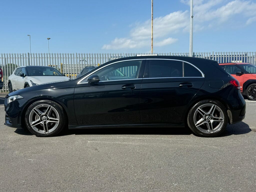 Mercedes-Benz A Class 2.0 A200d Amg Line Hatchback 8G-dct Eur RRZ3598 Black #4