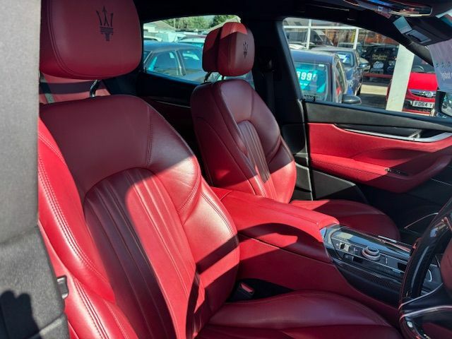 Maserati Levante V6d 5dr Auto Grey #4