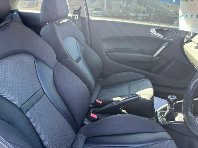 Audi A1 1.0 Tfsi Sport MJ16GXC Grey #5