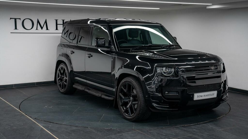 Land Rover Defender 110 Suv Black #3