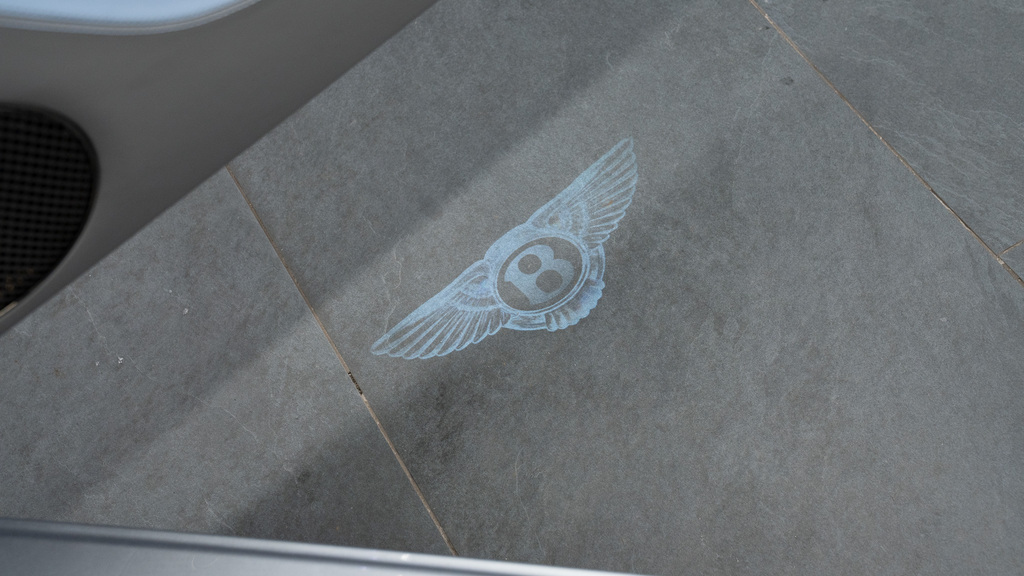 Bentley Continental -- #24
