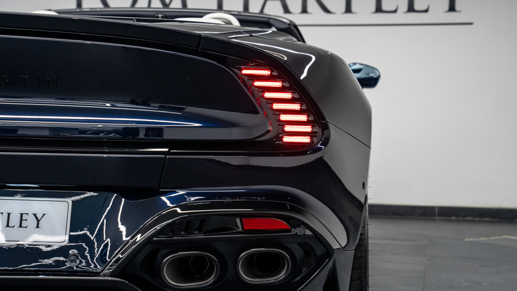 Aston Martin Vanquish Mpv Blue #23