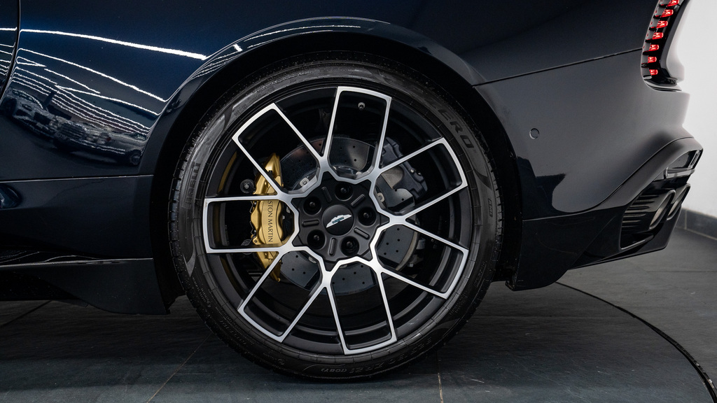 Aston Martin Vanquish Mpv Blue #22