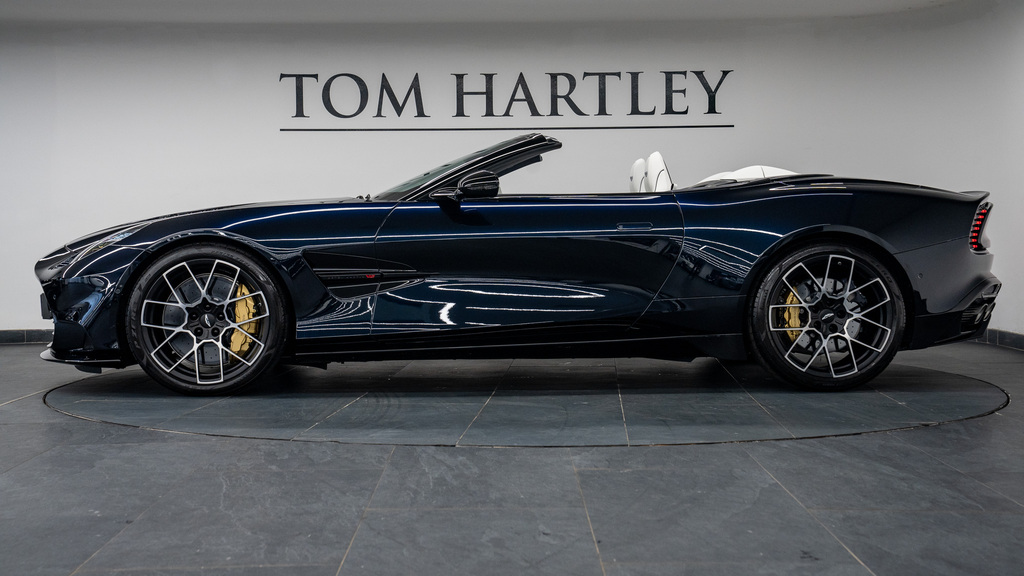 Aston Martin Vanquish Convertible Black #5