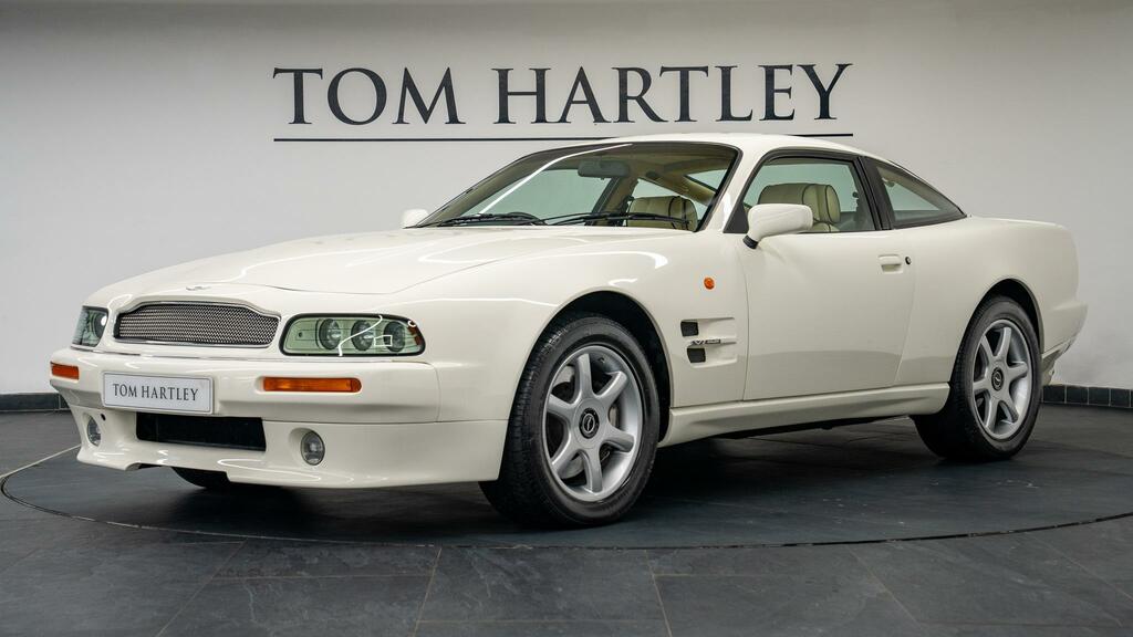 Aston Martin V8 Coupe White #4