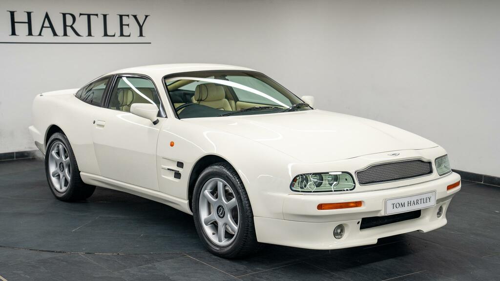Aston Martin V8 Coupe White #3
