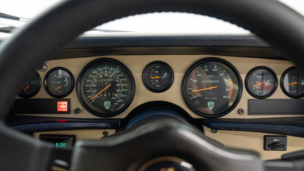 Lamborghini Countach Lp5000 S  #24