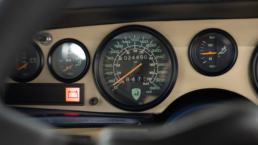 Lamborghini Countach Lp5000 S  #25