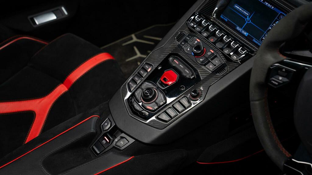 Lamborghini Aventador 6.5 V12 Lp 700-4 Roadster Isr 4Wd Euro Red #24