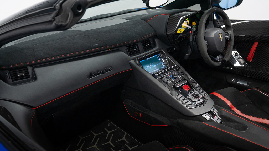 Lamborghini Aventador 6.5 V12 Lp 700-4 Roadster Isr 4Wd Euro Red #19