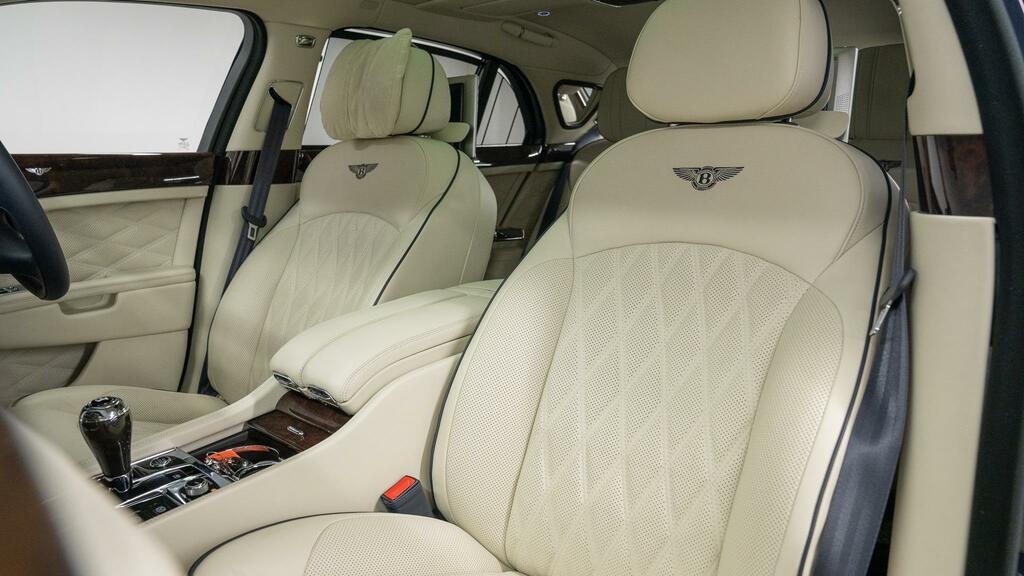 Bentley Mulsanne Saloon Green #11