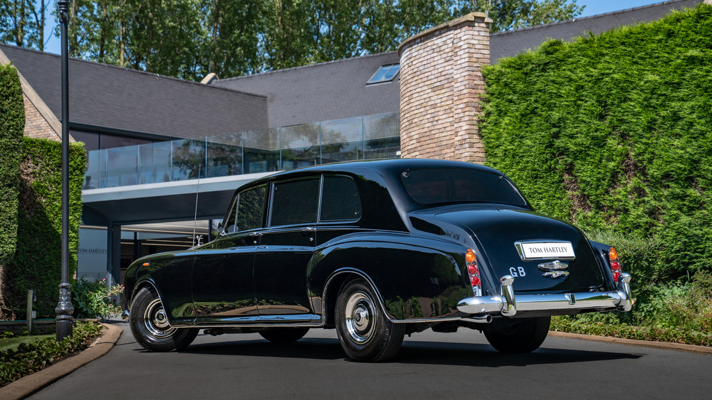 Rolls-Royce Phantom Drophead Black #9
