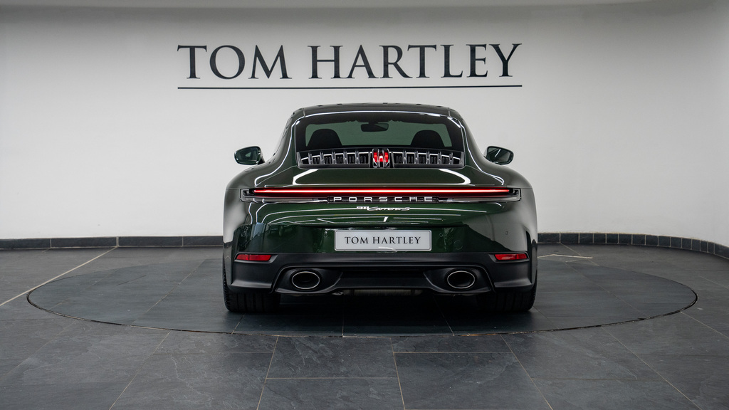 Porsche 911 Coupe Green #6