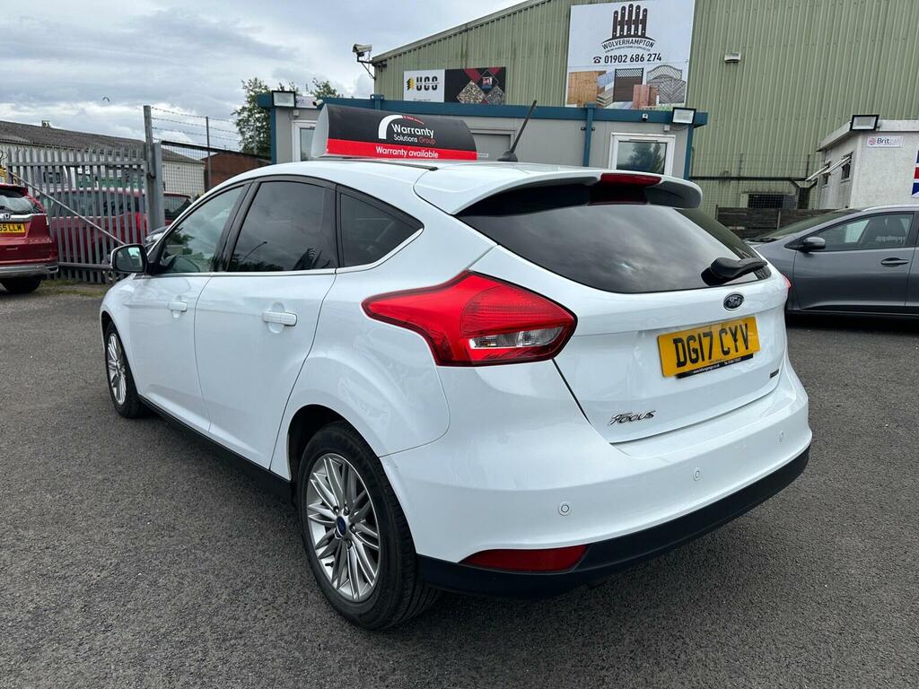 Ford Focus Hatchback 1.0T Ecoboost Zetec Edition Euro 6 Ss DG17CYV White #4