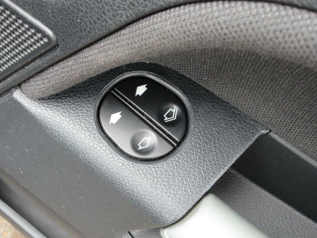 Ford Fusion 1.4 Style Blue #40