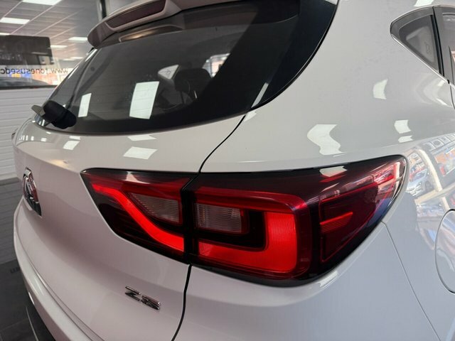 MG ZS Suv SG18VTL White #6