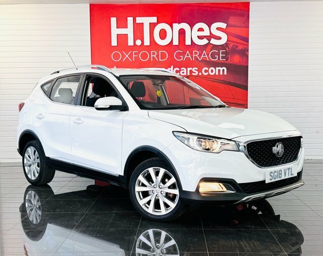 MG ZS Suv White