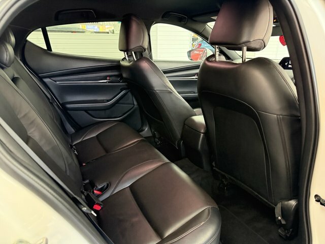 Mazda 3 3 Gt Sport Tech Mhev White #3