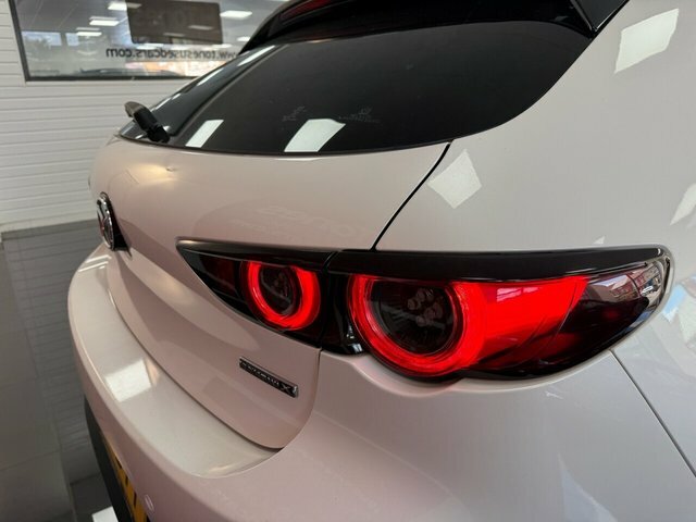 Mazda 3 3 Gt Sport Tech Mhev White #5
