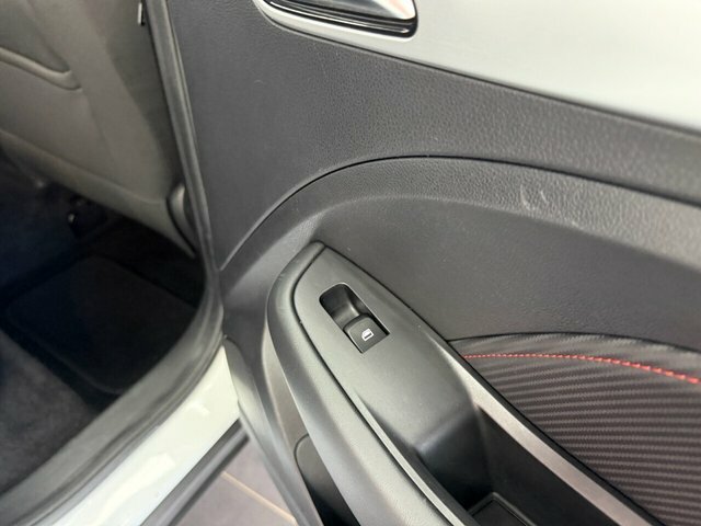 MG ZS Suv SA22UGG White #6