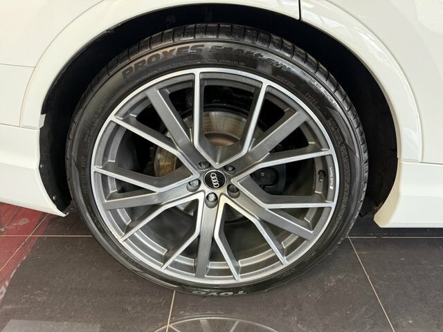 Audi SQ7 Suv ND18ZSK White #3