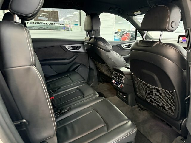 Audi SQ7 Suv ND18ZSK White #4