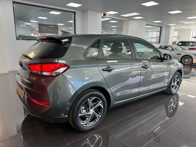 Hyundai I30 Hatchback YO23BZH Grey #2