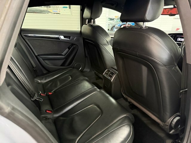 Audi A5 Hatchback DK16UKB Black #3