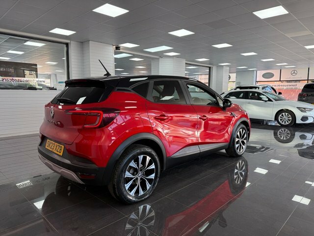 Renault Captur Suv SK23XZB Red #3