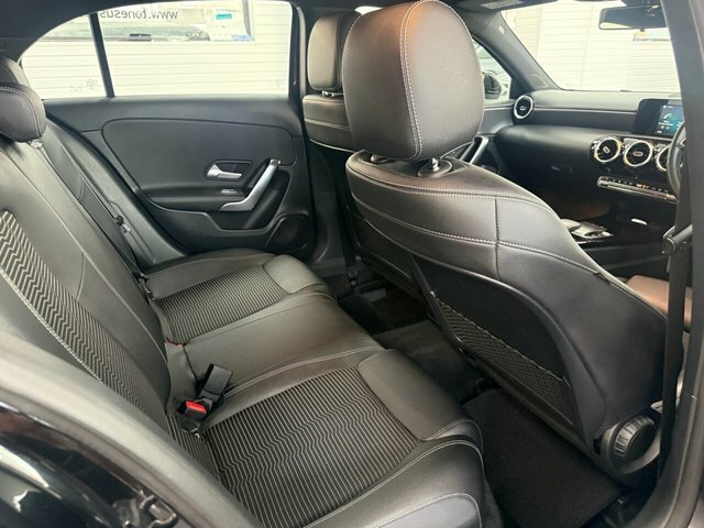 Mercedes-Benz CLA Class Cla 180 Amg Line Edition SJ19JVL Black #3