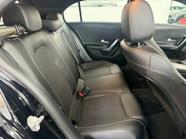 Mercedes-Benz CLA Class Cla 180 Amg Line Edition SJ19JVL Black #4
