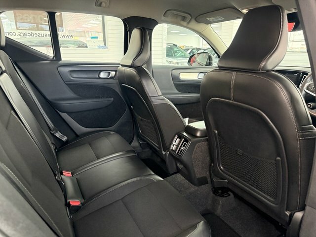 Volvo XC40 Suv NL20ZYD Black #4