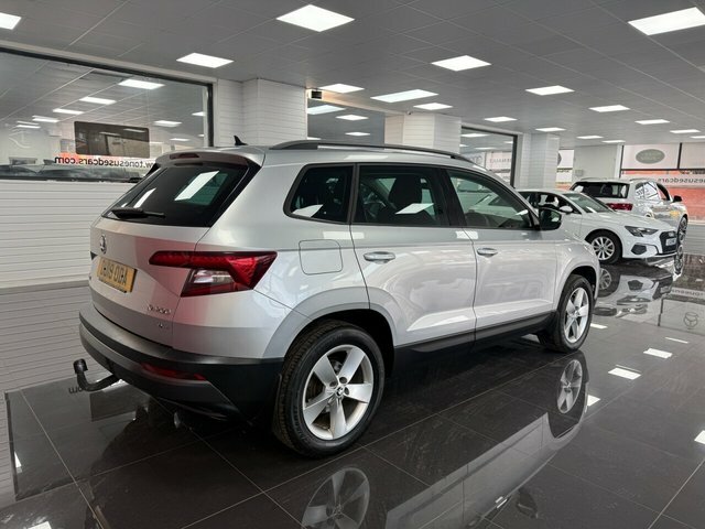 Skoda Karoq Suv DU18ODA Silver #2