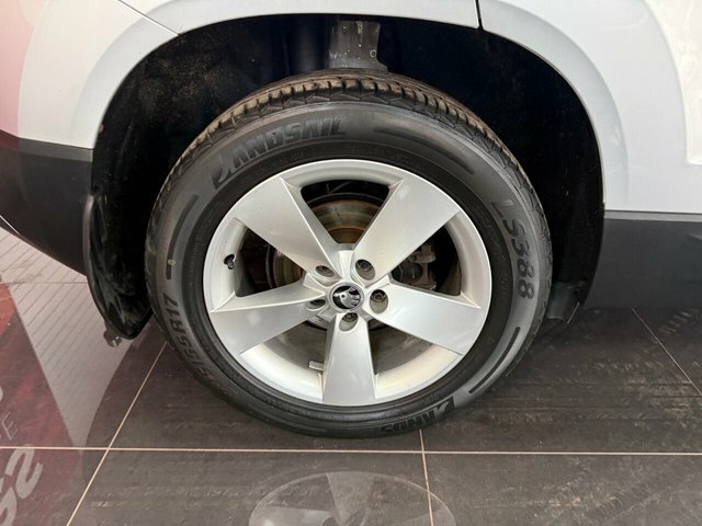 Skoda Karoq Suv DU18ODA Silver #3