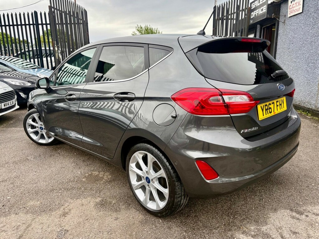 Ford Fiesta 1.0T Ecoboost Titanium Euro 6 Ss  #2