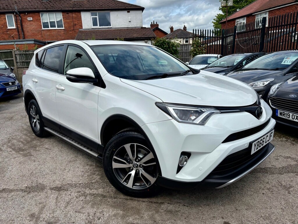 Toyota Rav 4 2.0 D-4d Business Edition Euro 6 Ss Safety White