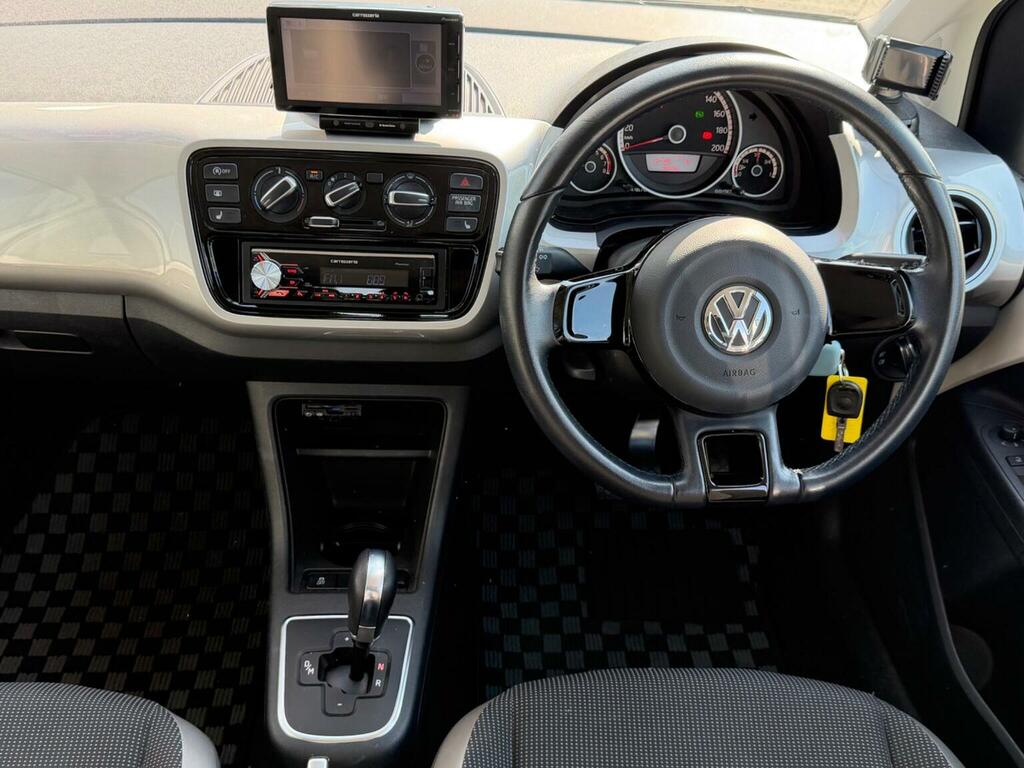 Volkswagen Up Hatchback 1.0 High Up Asg Euro 6 201515 TEMP195 White #3