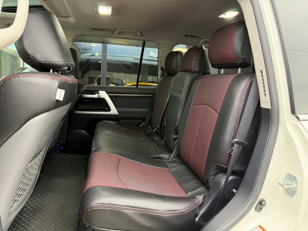 Toyota Land Cruiser Amazon Suv 4.6 V8 8 Seat 201767 White #36