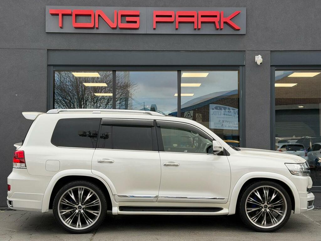 Toyota Land Cruiser Amazon Suv 4.6 V8 8 Seat 201767 White #5