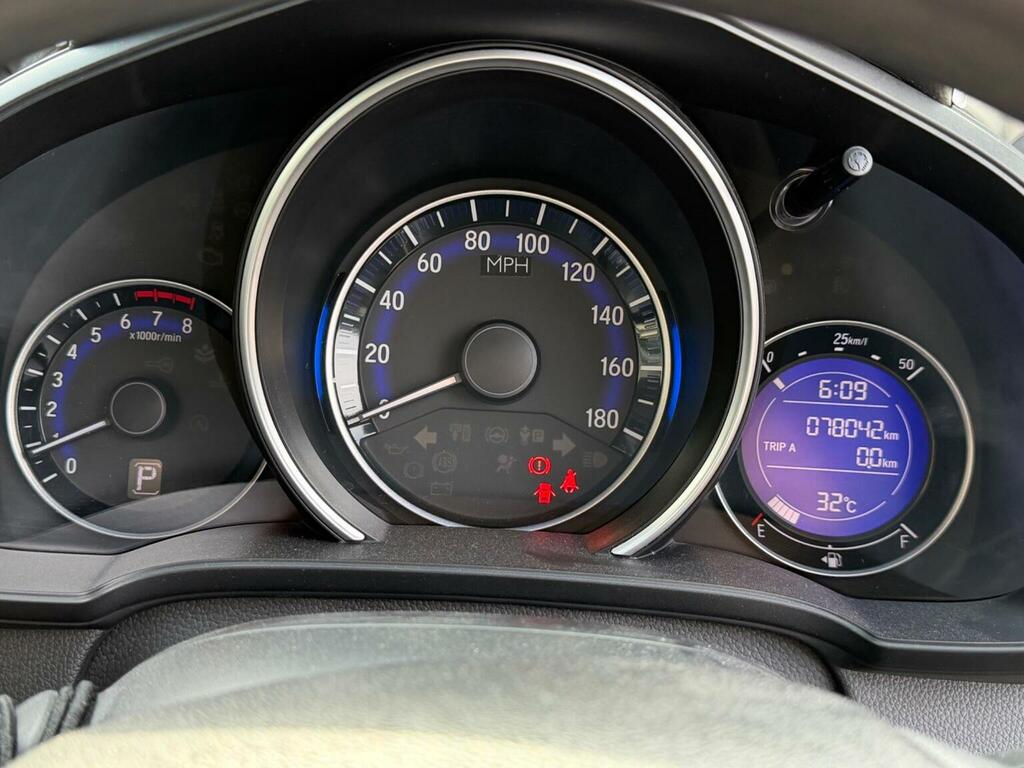 Honda Fit Hatchback 201424 Silver #22