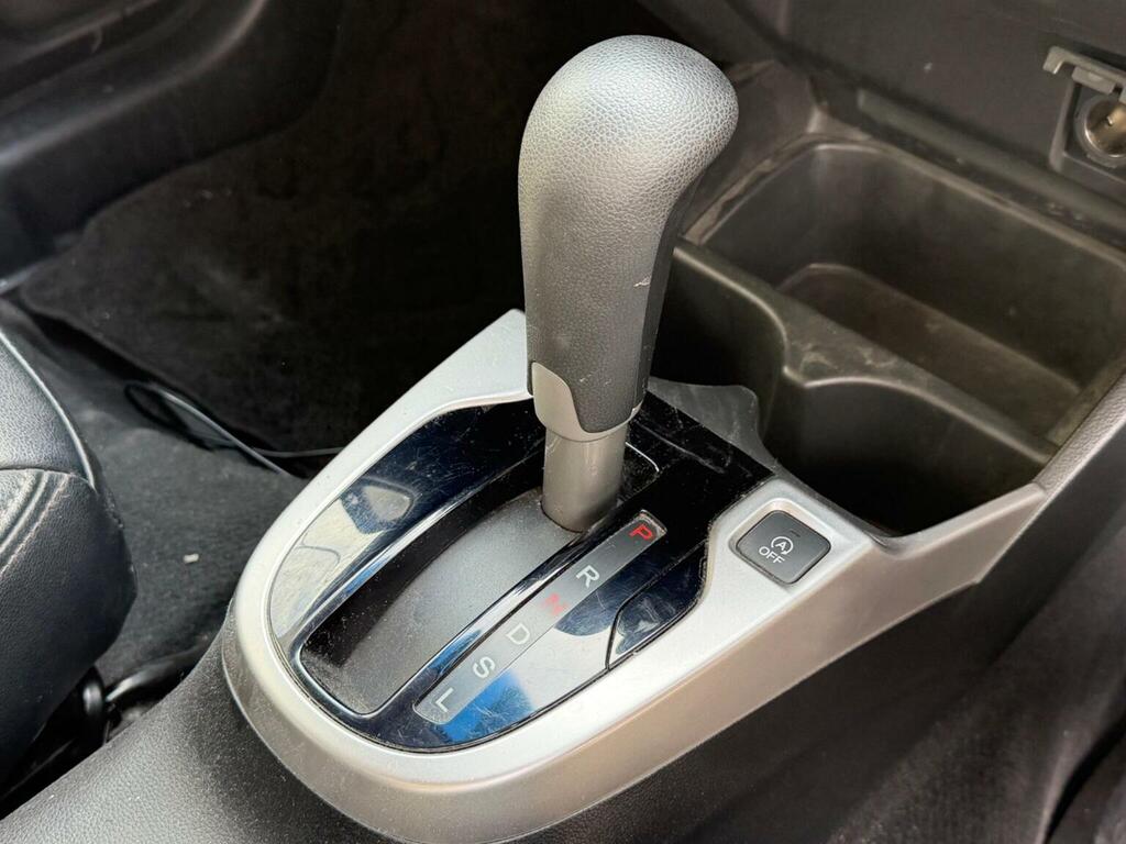 Honda Fit Hatchback 201424 Silver #19