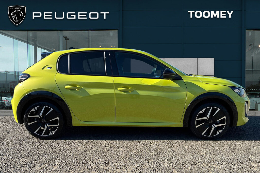 Peugeot e-208 50Kwh Gt Hatchback Yellow #4