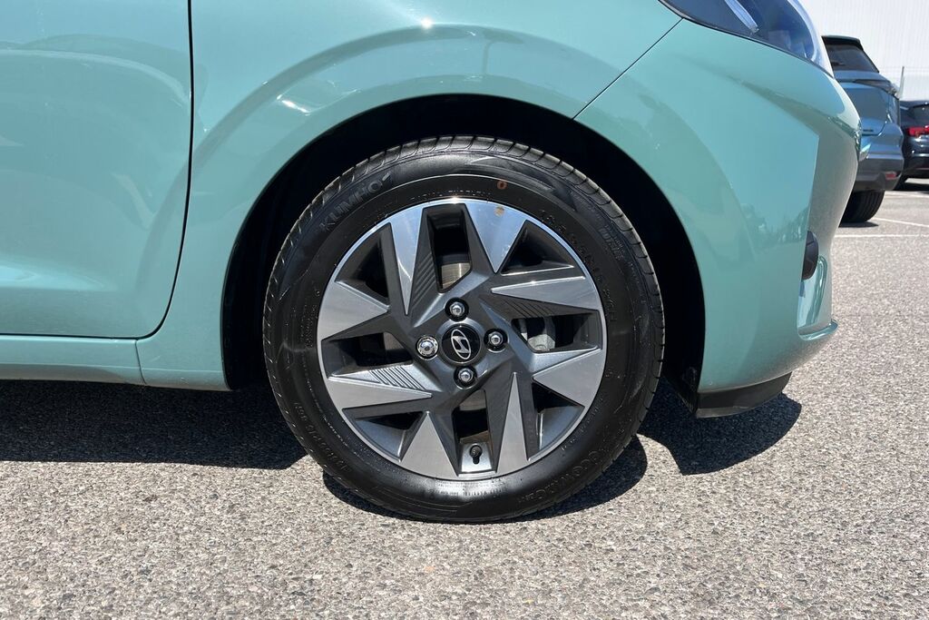 Hyundai I10 1.0 Advance Hatchback WD74HHO Green #5