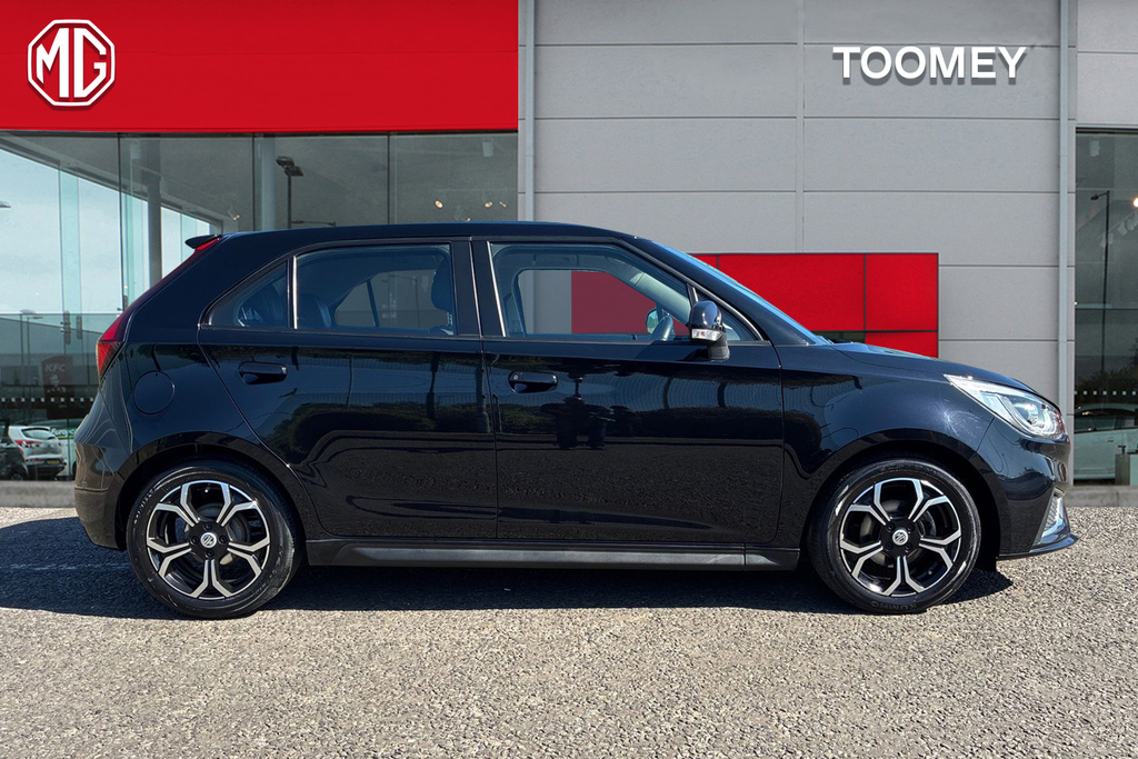 MG MG3 1.5 Vti Tech Exclusive Nav Hatchback Ma EY22NYC Black #4