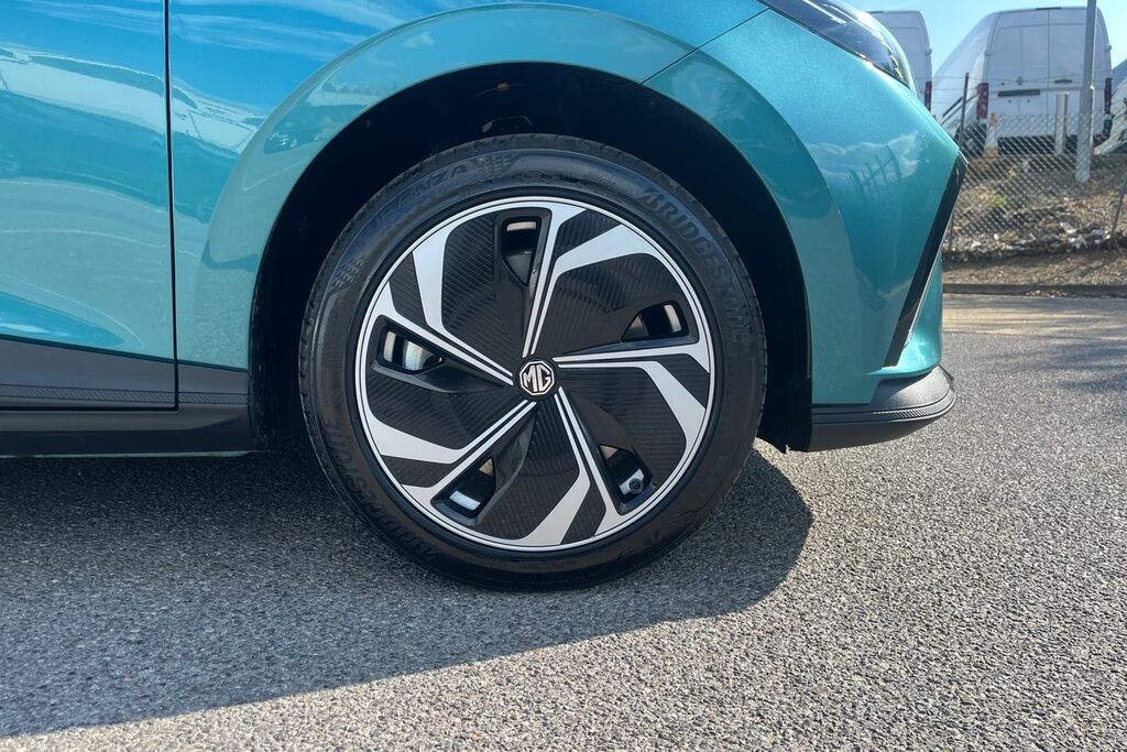 MG MG4 170Kw Premium Long Range 64Kwh Hatchback Green #5