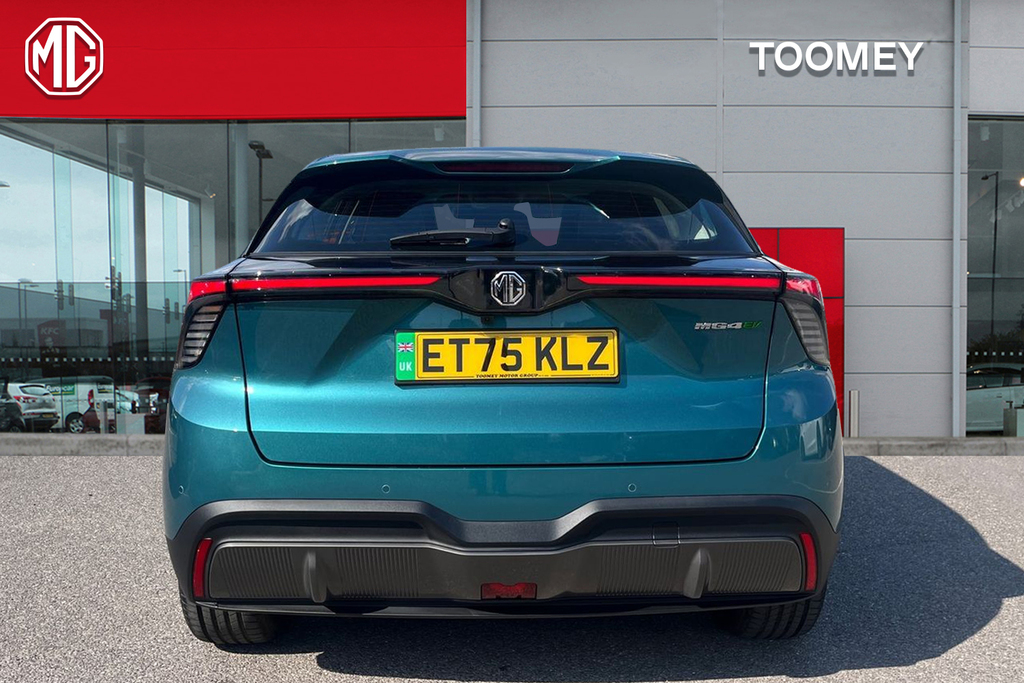 MG MG4 170Kw Premium Long Range 64Kwh Hatchback Green #6